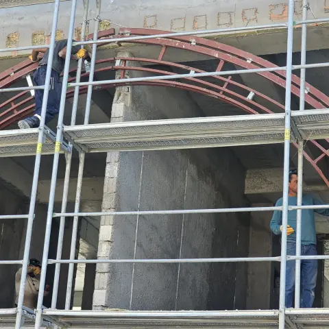 Kemerli cephe için çelik kemer taşıyıcıları