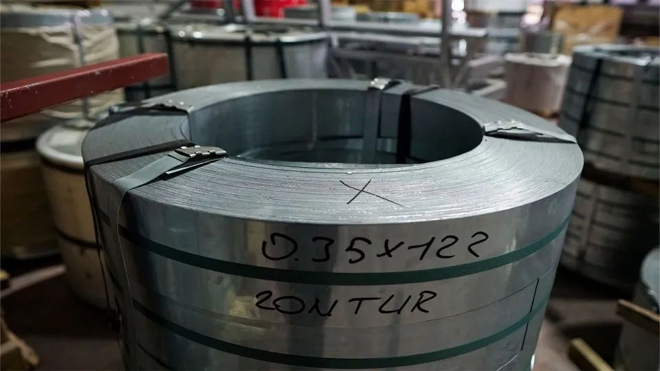 Üzerine ölçüsü yazılmış galvanizli rulo sac
